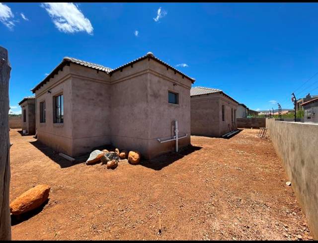 4 BEDROOM HOUSE FOR SALE IN CHROOM PARK